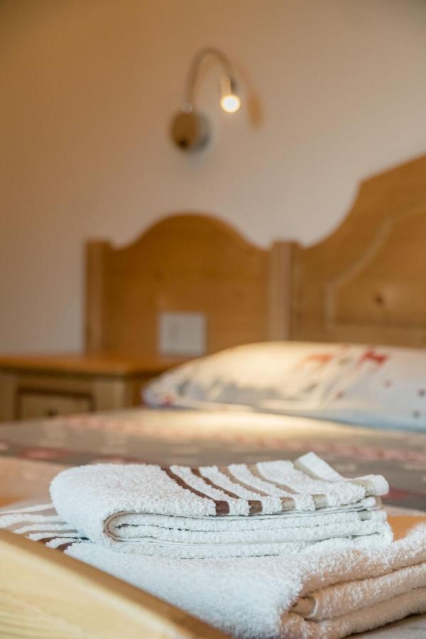 Appartamenti Rin Gemel Livigno Exterior photo