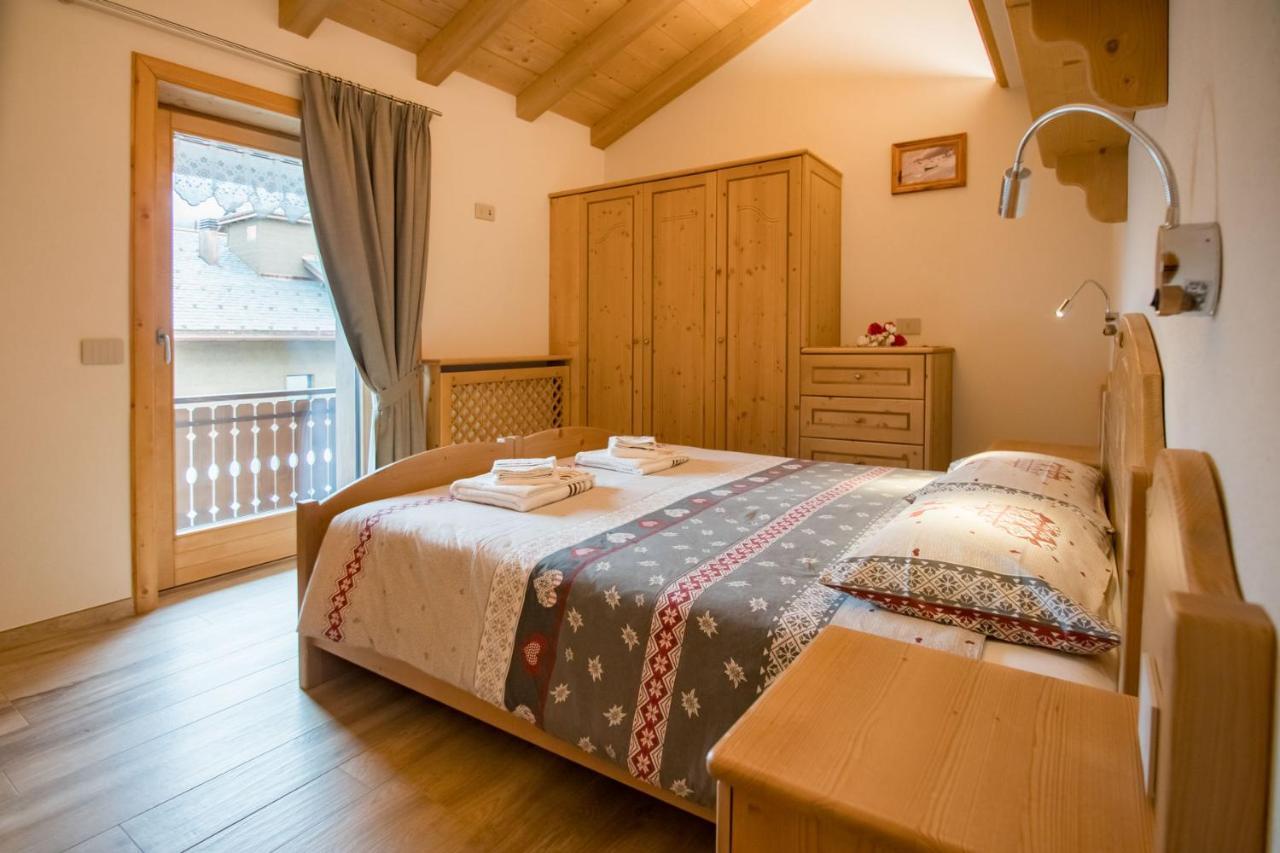 Appartamenti Rin Gemel Livigno Exterior photo