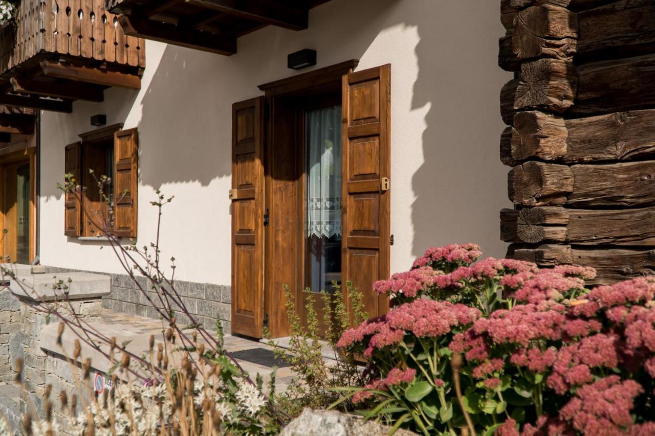 Appartamenti Rin Gemel Livigno Exterior photo