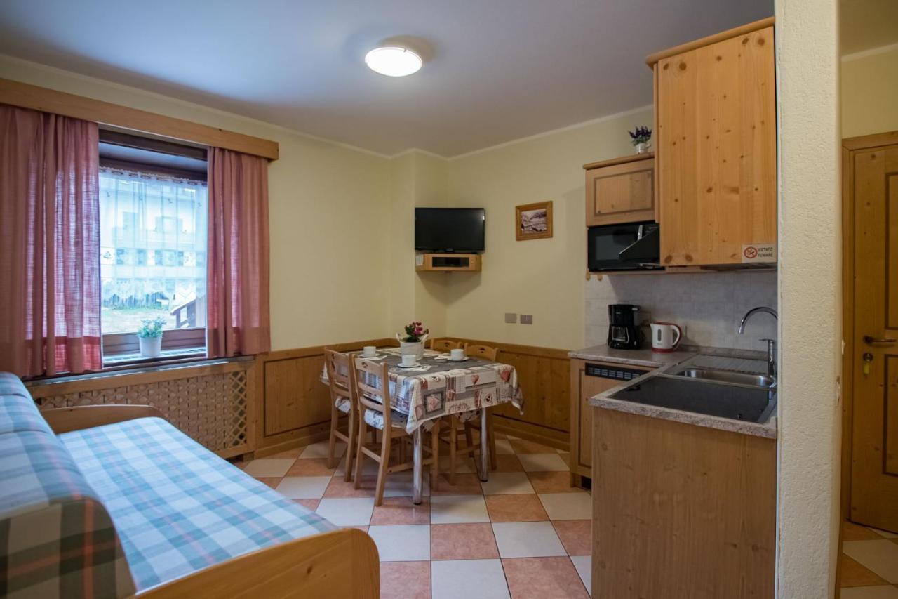 Appartamenti Rin Gemel Livigno Exterior photo